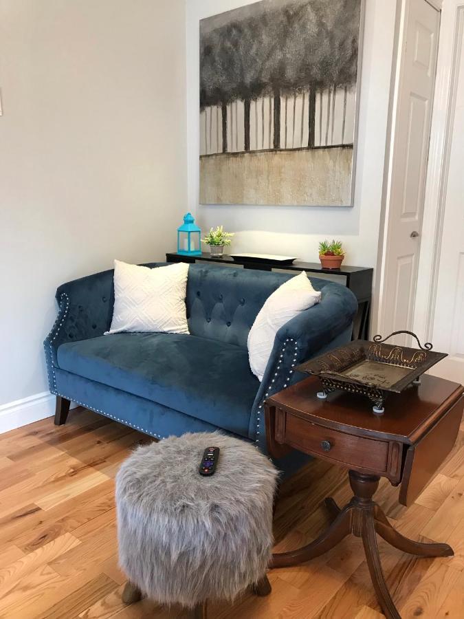 Ottawa Downtown Executive Apartment Retreat With Private Balcony Near Bank Street - Sleep Max 2 Exterior foto